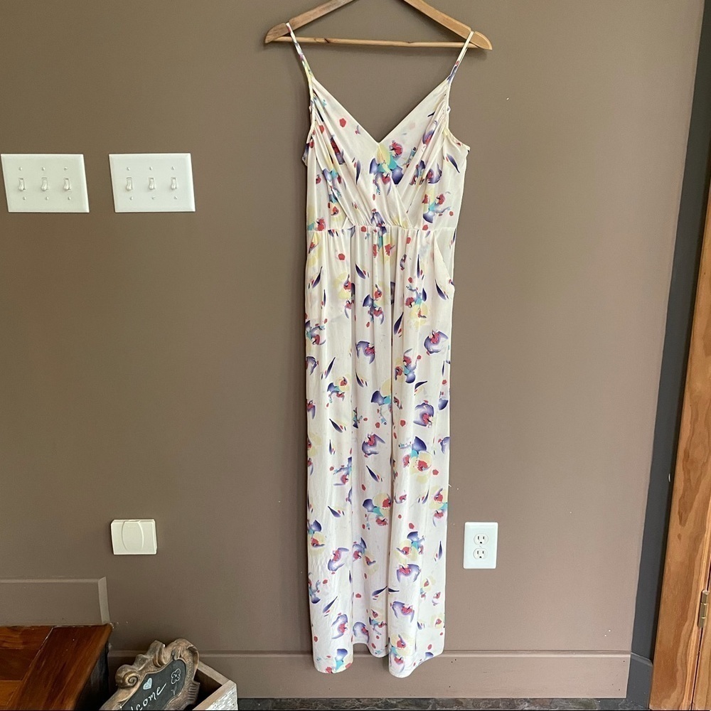 Yumi Kim Silk Floral V Neck Maxi Dress Size Medium White Yellow Blue Purple